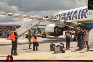 Reżim Łukaszenki pokazał maila o bombie