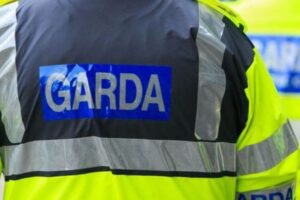 W Blanchardstown postrzelono dwóch funkcjonariuszy Gardy