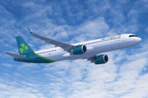 Dyrektor naczelny Aer Lingus powiedziała, że nieunikniony jest wzrost ceny biletów w wyniku rosnących cen ropy