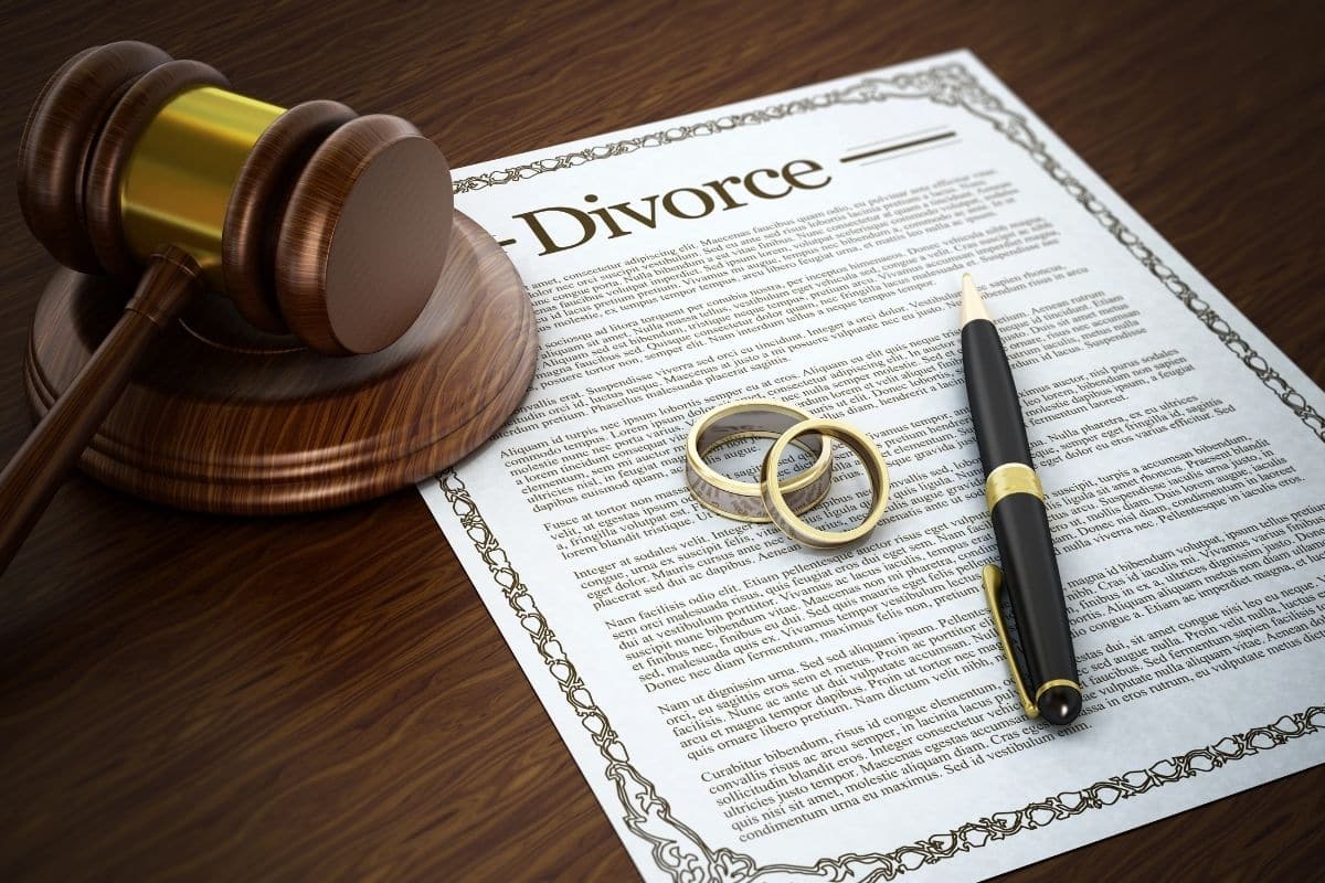 W wyniku pandemii Covid-19 w 2020 roku w Irlandii liczba wniosków o rozwód wzrosła o 30%