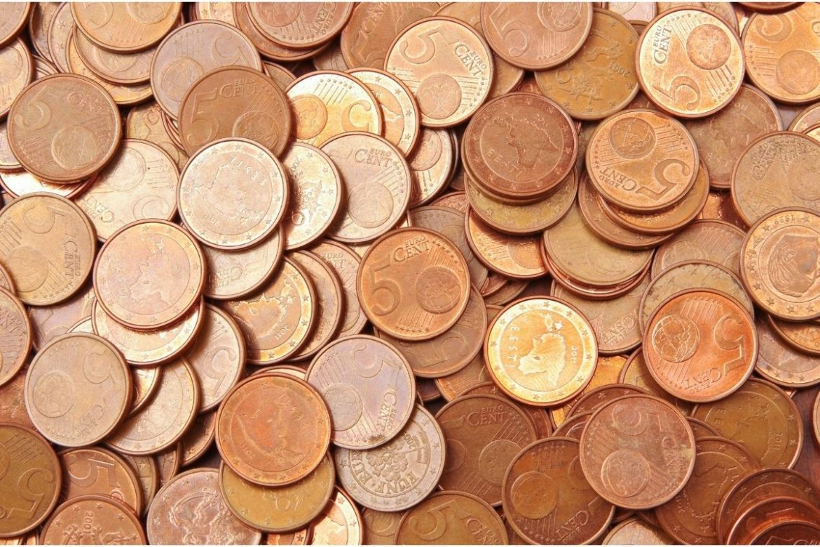 Pracodawca wypłacił pracownikowi restauracji w Dublinie ostatnią wypłatę w monetach 5 centów