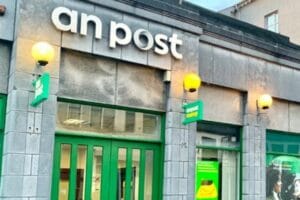 Zmiana terminów płatności zasiłków na poczcie związku z podwójnym Bank Holiday w Irlandii