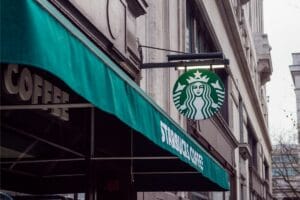 Starbucks wycofuje się z Rosji po prawie 15 latach działalności