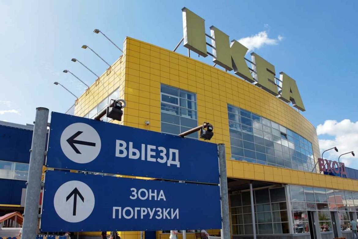 IKEA będzie sprzedawać fabryki w Rosji