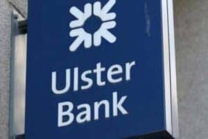Klienci w Irlandii korzystający z karty kredytowej Ulster Bank mają sześć miesięcy na zamknięcie konta