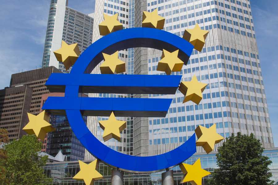 Dzisiaj spodziewana jest kolejna podwyżka stóp procentowych przez Europejski Bank Centralny