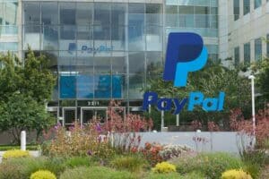 PayPal ogłasza zamknięcie biura w Dundalk i zwolnienie 62 osób