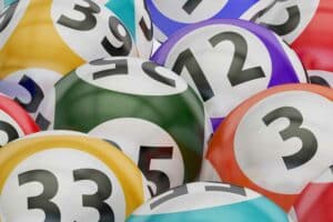 Dwóch zwycięzców zgarnia 12 milionów euro w największej kumulacji Lotto w tym roku