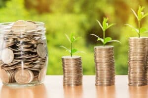 Wzrost płac w Irlandii osiągnął w maju 4,9%
