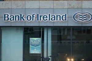 Bank of Ireland ostrzega przed korzystaniem ze środków powyżej salda podczas awarii systemu bankowości internetowej