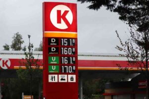Circle K na swoich stacjach paliw oferuje w dniu dzisiejszym zniżki na paliwo
