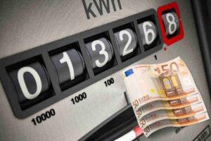 Electric Ireland ponownie obniży ceny energii dla 1,1 miliona klientów