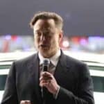 Elon Musk zarabia 400 000 dolarów na godzinę