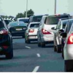 Większość kierowców w Irlandii ograniczyła jazdę ze względu na koszty paliwa